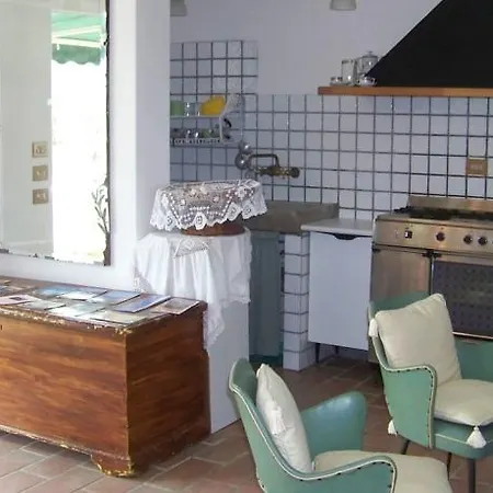 Canevella Basement Apartamento Arcola